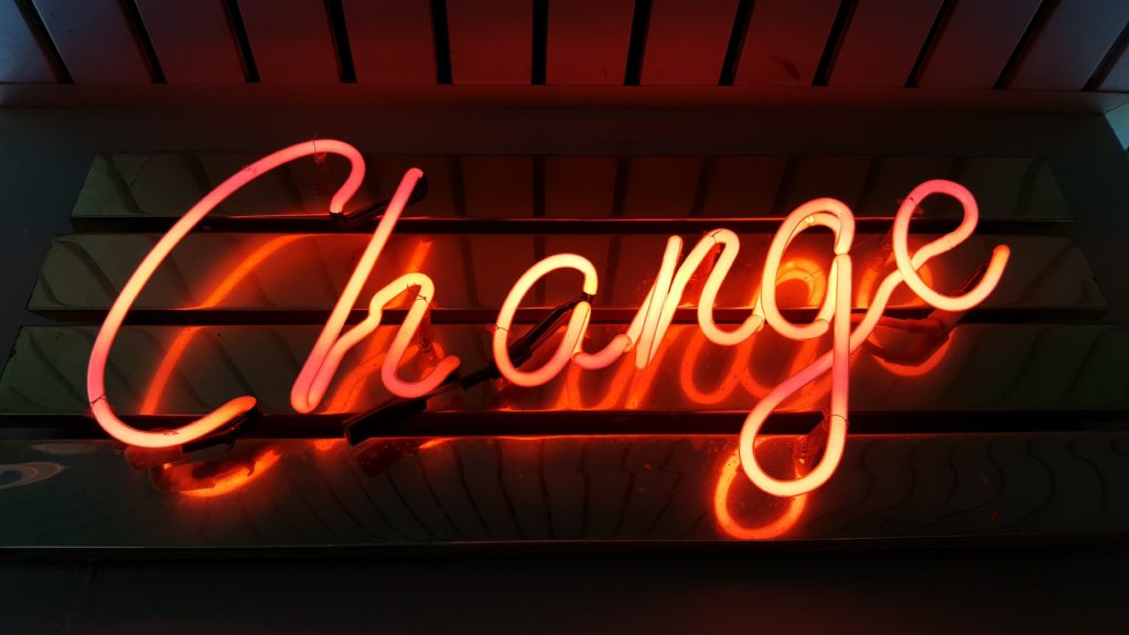 Led con la palabra change